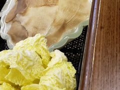 -左庭右院鲜牛肉火锅(金山万达店)