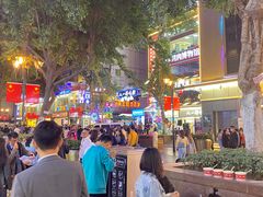 -八一路好吃街(雨田商务大厦店)