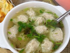 -石门侯·石门馄饨侯(革新北街店)