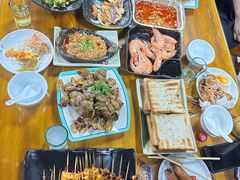 -兆辉木炭海鲜烧烤·海鲜小炒