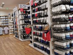 -优衣库(广州恒宝广场店)