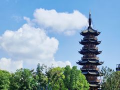 -龙华寺