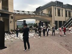 -王府井奥莱临潼小镇(临潼店)