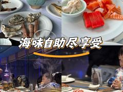 -云顶旋转自助景观餐厅