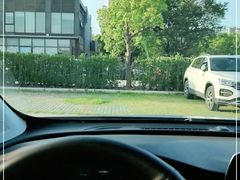 -上海东方体育中心-B1停车场