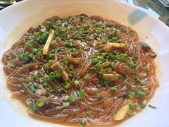 沙蒜烧豆面-新荣记(BFC外滩金融中心店)