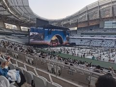 -上海体育场
