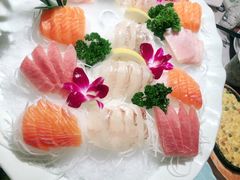 -青瓦餐厅·生鱼片·韩园烤肉(西塔店)