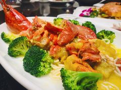 黄油焗波士顿龙虾-新南华大酒店(广中店)