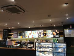 -星巴克(宁波东门银泰店)