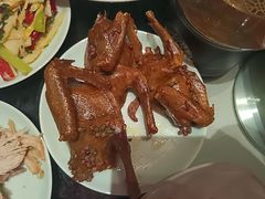 -鸽子侯·家宴·平价海鲜(市图书馆店)