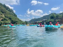-龙井峡漂流