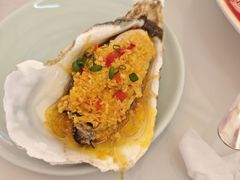 蒜蓉粉丝蒸生蚝-必点海鲜·海肠捞饭·鲅鱼水饺(滨江道店)