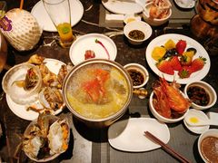 -半岛翡丽海鲜自助餐厅(观风亭店)