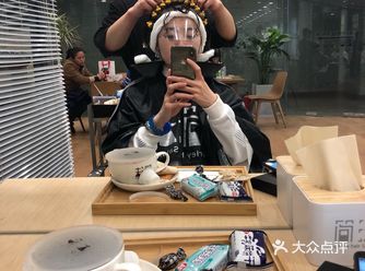 我老公从来没说过我的发型好看，从来剪完头发问他