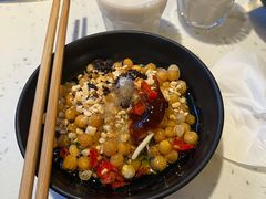 -钢管厂五区小郡肝串串香(奥克斯广场锦城万达店)