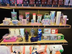 零售区-星巴克(上海交通大学店)