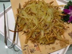 -海派美食·家宴海鲜青岛菜·石锅鲽鱼头(东方城店)