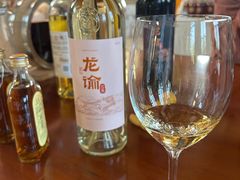 -龙谕酒庄