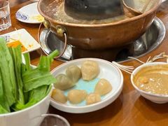 -楼外楼大刀肉传统火锅居(博学路店)