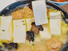 -莲餐厅·湖北菜·潜江小龙虾店(愚园路店)