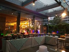 -广州花都皇冠假日酒店