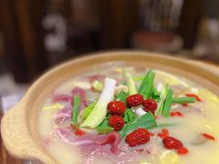 -聚汇三少·龙虾·中餐厅(莫邪路新天地店)
