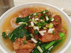 -香港新发烧腊茶餐厅(水围店)