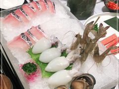 -红鼎豆捞·专注品质海鲜20年(宝丰路店)
