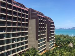 -三亚湾海居铂尔曼度假酒店