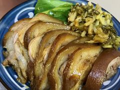 -砖头卤味