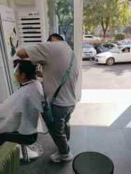 点击看大图 -LJOY丽锦造型·烫发染发