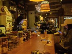 -城墙外BAR