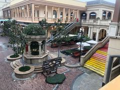 店内环境-王府井奥莱临潼小镇(临潼店)