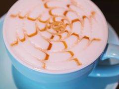 -Fridi Patisserie Cafe