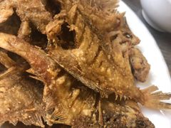 酥炸小扁鱼-林之六八·6886大连老菜馆