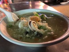-六合夜市