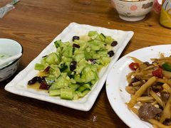 -牛八宝桂林米粉(八里庄店)