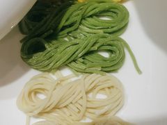 -德天肥牛海鲜火锅(城西银泰店)