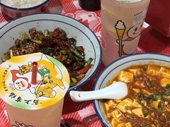 -荆九爷爆炒桥头三嫩(夫子庙店)