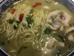 -轻捞慢起面馆(新世界百货店)