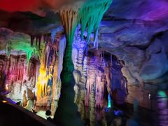 -泰安地下龙宫景区