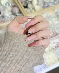 -晨·艺美甲美睫