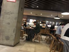 -星巴克臻选(济南万达店)