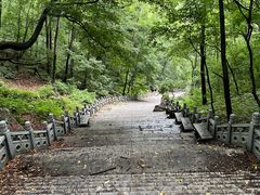 -九鼎铁刹山风景区