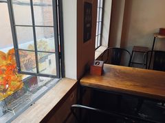 靠窗位-TripSmith(余家巷店)