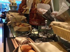 -亮马河饭店翠雅咖啡厅