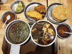 -柳州肥姨妈大骨螺蛳粉(江宁万达店)