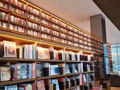 -茑屋书店(天目里店)