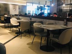 大堂-必胜客(万达百货店)